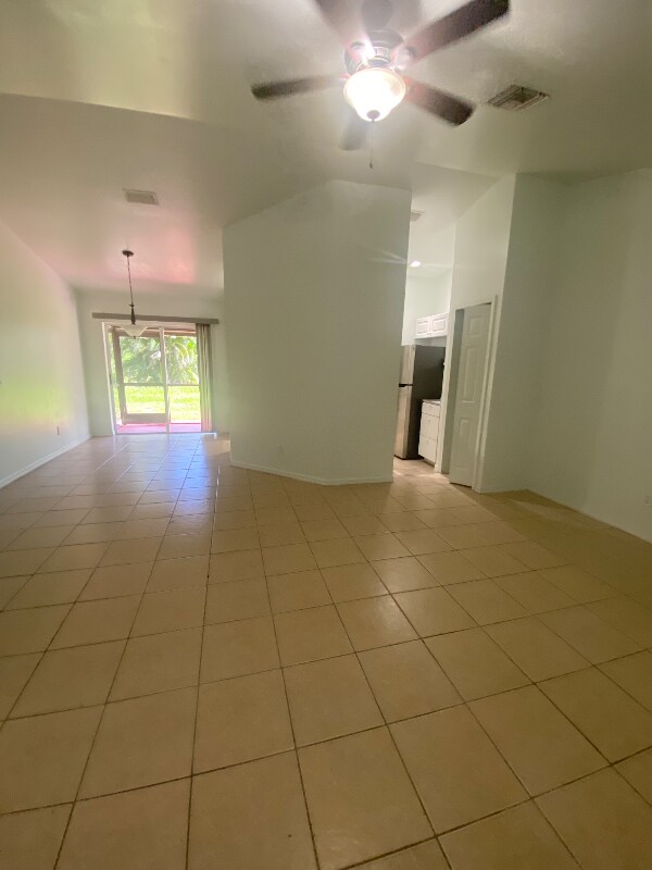 Building Photo - 4631 29th St SW