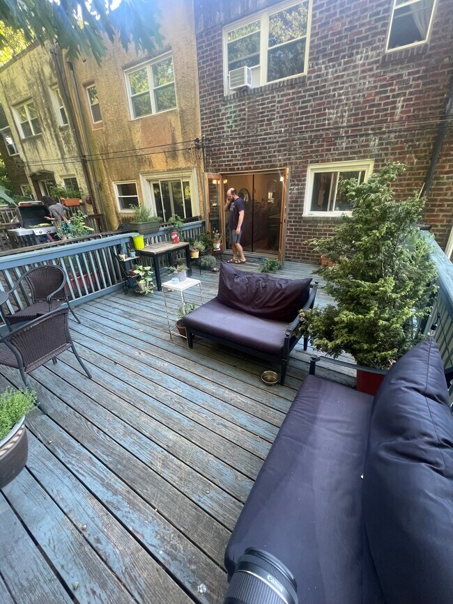 Deck - 5412 Hermit Ter