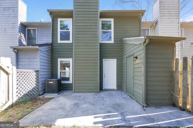 Building Photo - 8071 Creekstone Way