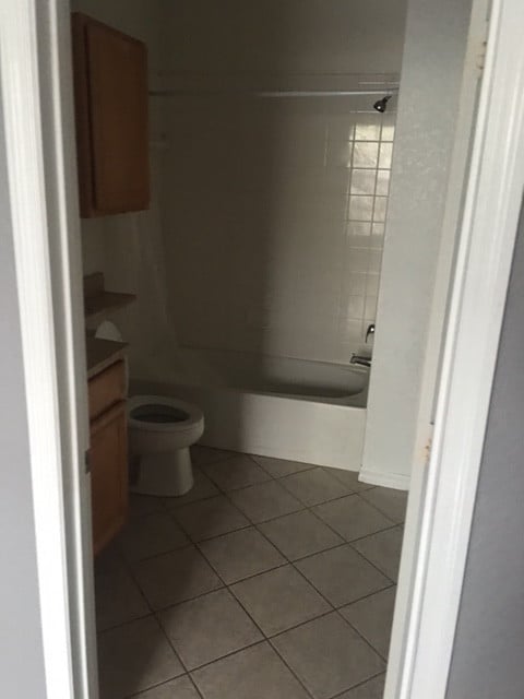 Building Photo - 6149 Metrowest Blvd