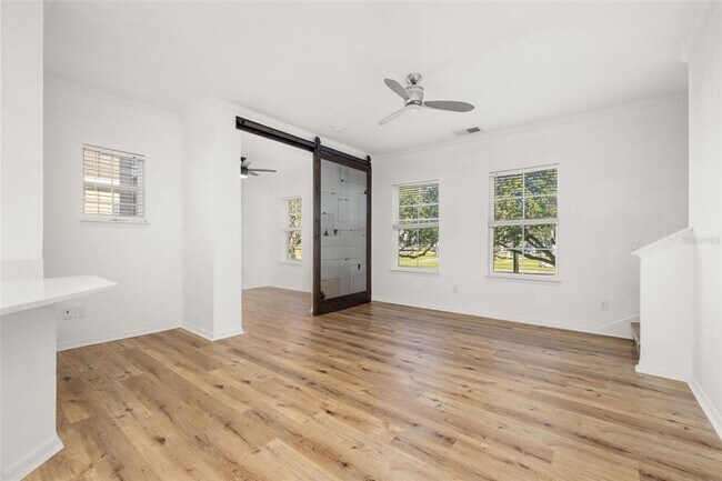 Building Photo - 754 Siena Palm Dr