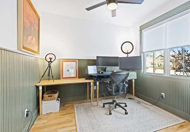 Building Photo - Luxury Rental in the Heart of the Rose District