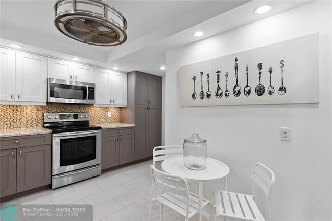 Building Photo - 3500 Galt Ocean Dr