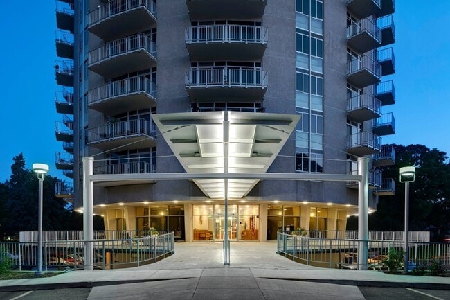 Entrance - Plymouth Place Retirement Community 62+