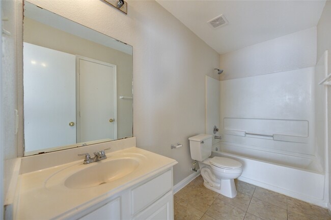 Building Photo - 15507 Western Skies Dr