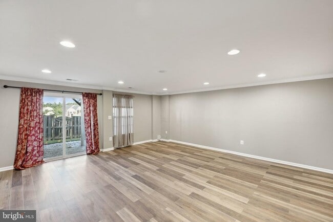 Building Photo - 3103 Alliance Ct