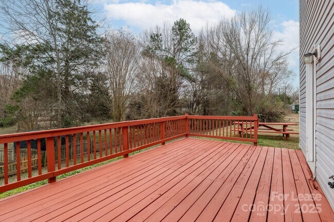 Building Photo - 8702 Wood Sorrel Ct