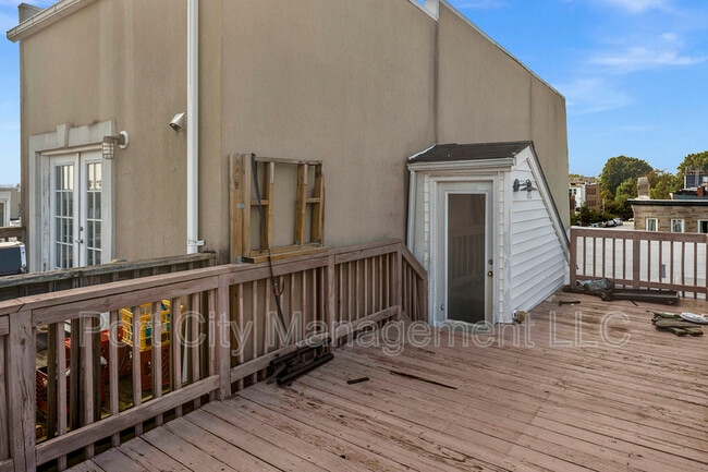 Building Photo - 426 E Fort Ave