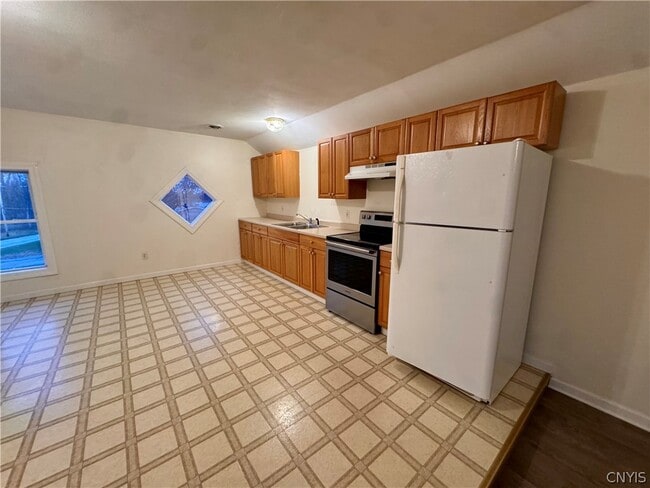 Building Photo - 5553 W Main St