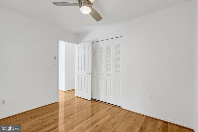 Building Photo - 2990 Borge St