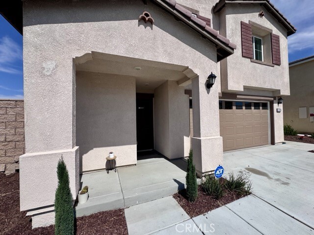 Building Photo - 28798 Enclave Ln