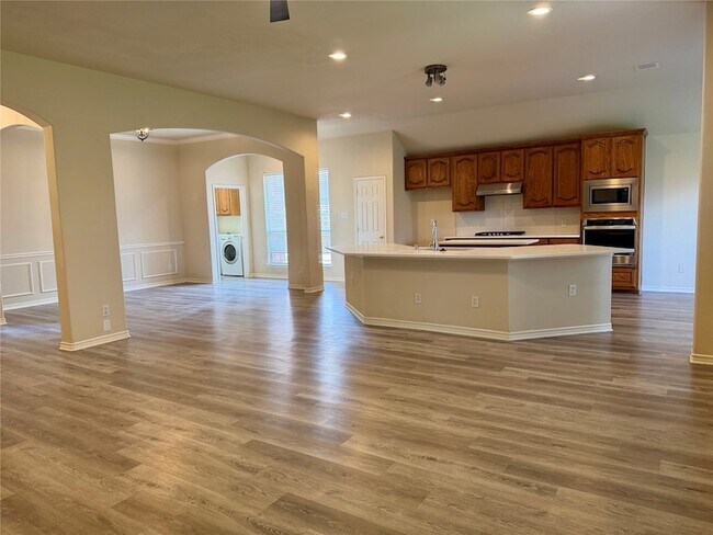Building Photo - 8301 Blacktail Trail