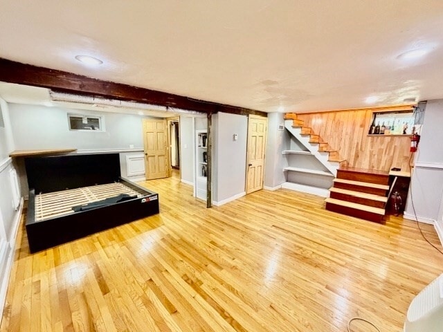 Building Photo - 64 Robertson St