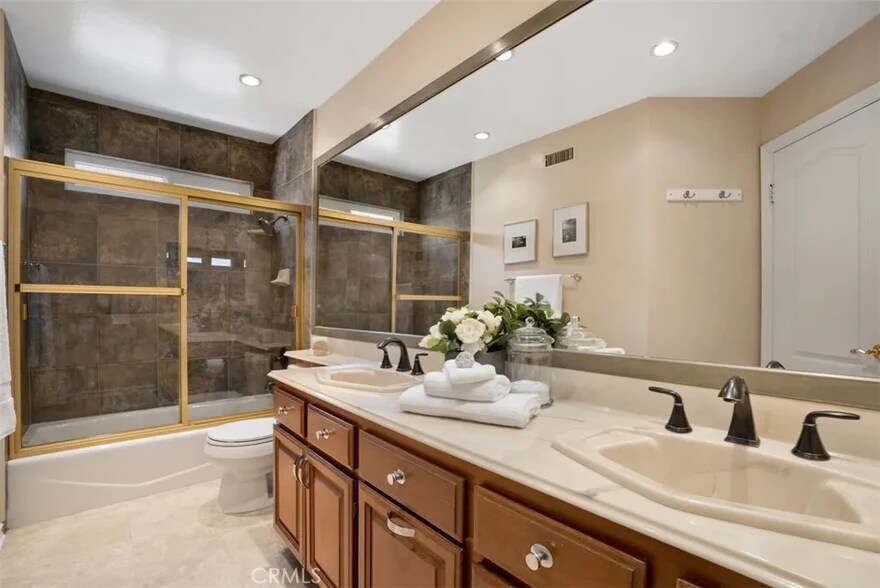 Building Photo - 29301 Alfieri St