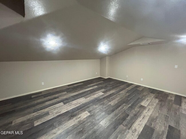 Building Photo - 12857 Little Misty Ln