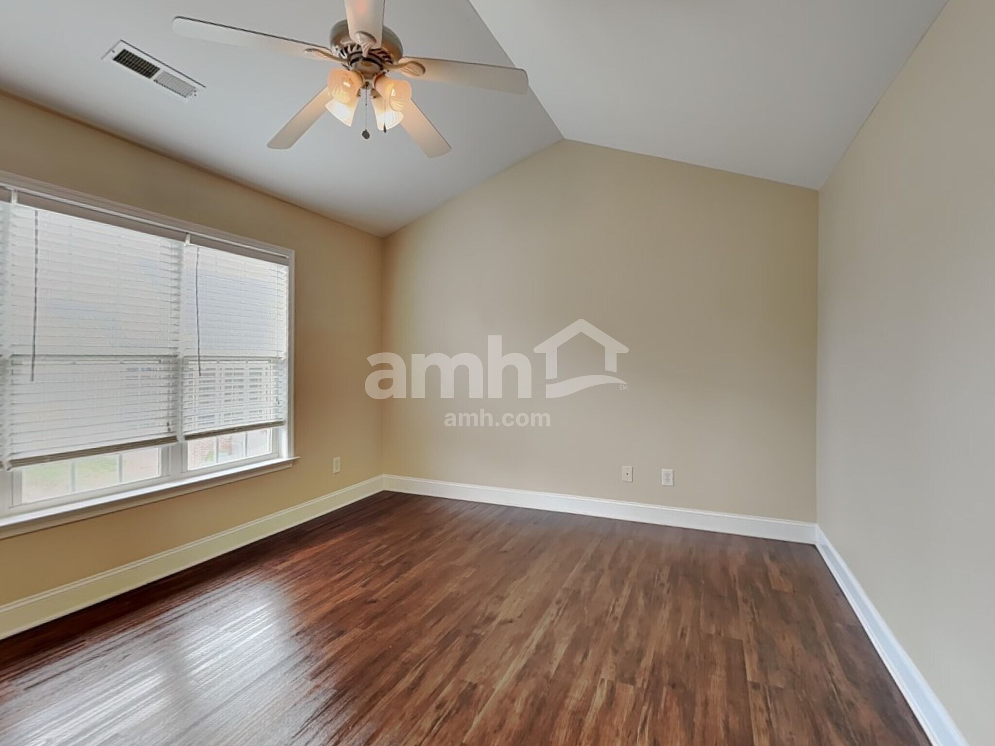 Building Photo - 1710 Springfield Village Ct