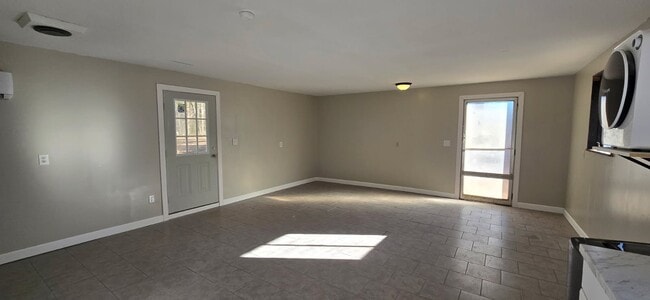 Building Photo - 20661 Monrovia Rd