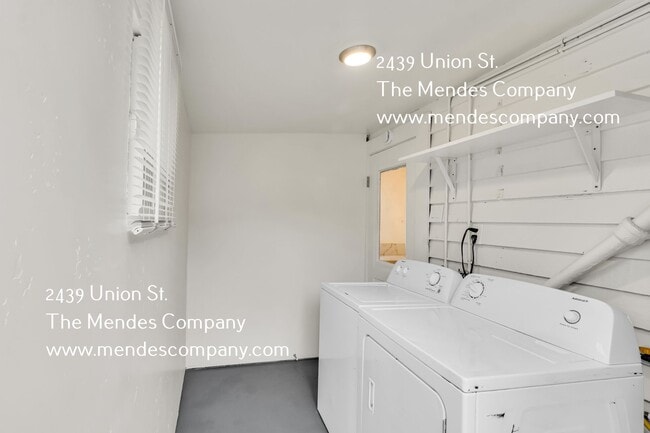 Building Photo - 2439 Union St