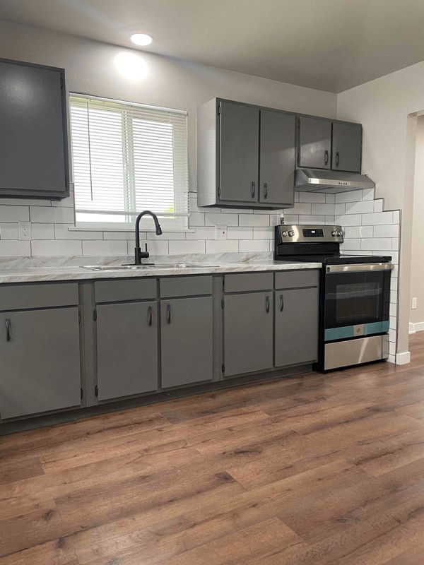 Building Photo - 3500 W 4th St