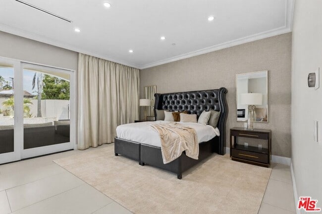 Building Photo - 12419 Erwin St