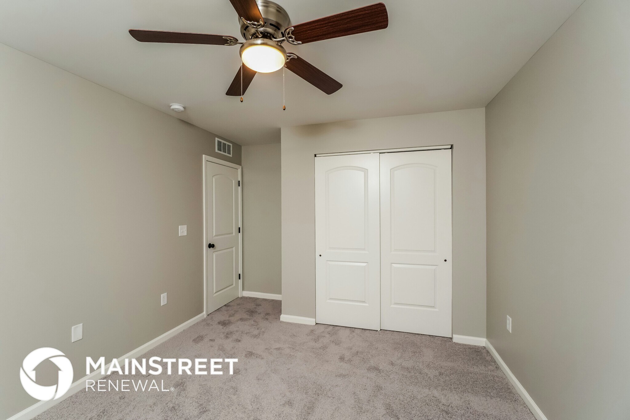 Building Photo - 2085 Paddle Wheel Dr