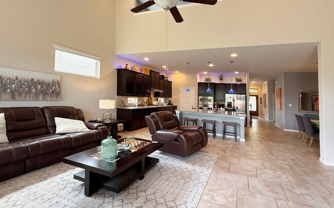 Building Photo - Beautiful 4/3.5 Home Available In Northwest San Antonio!