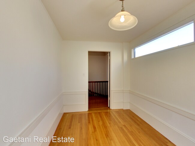 Building Photo - 4 br, 2 bath House - 107 Granville Way (12...