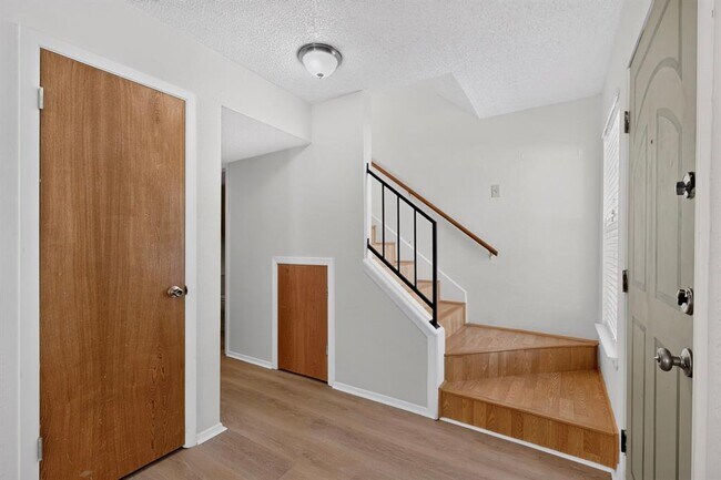 Building Photo - 8418 Fathom Cir