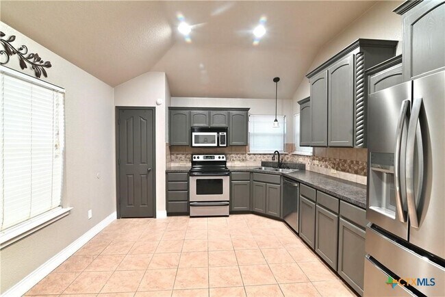 Building Photo - 4501 Lauren MacKenzie Dr
