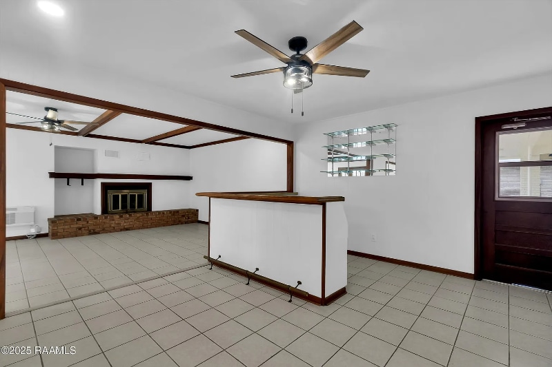 Building Photo - 309 S Wakefield Dr