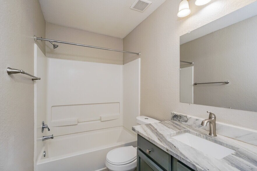 Building Photo - 5443 Chase Canyon