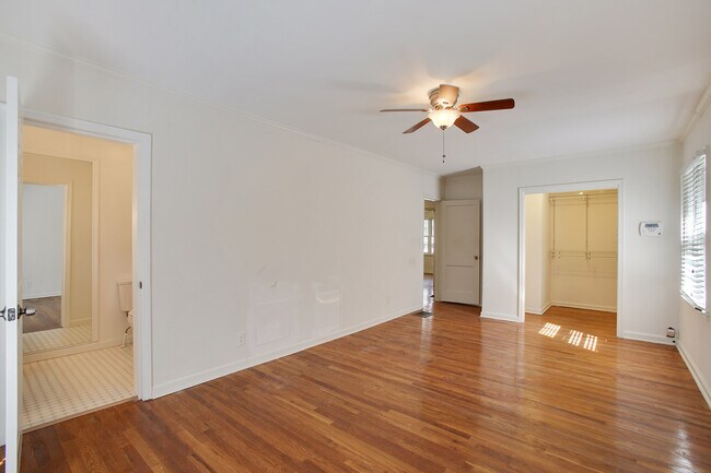 Building Photo - Price Improvement!!!! CLOSE TO SPELMAN, CL...
