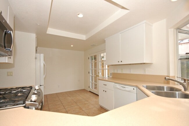 Building Photo - Gorgeous 3 Bedroom Home in Encinitas!