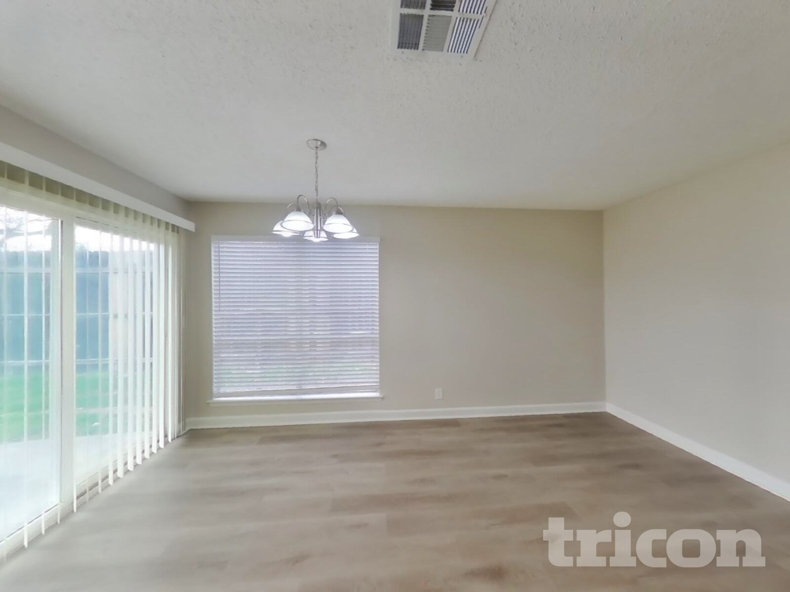 Building Photo - 7326 Glen Trail