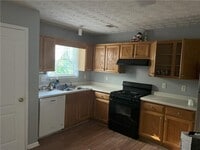 Building Photo - 3090 Fields Dr