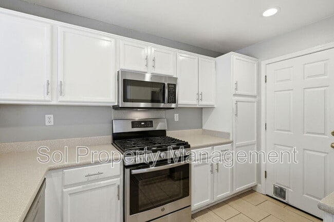Building Photo - 58 Del Rio Ct