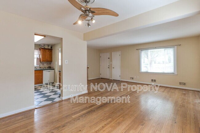 Building Photo - 4141 21st Rd N