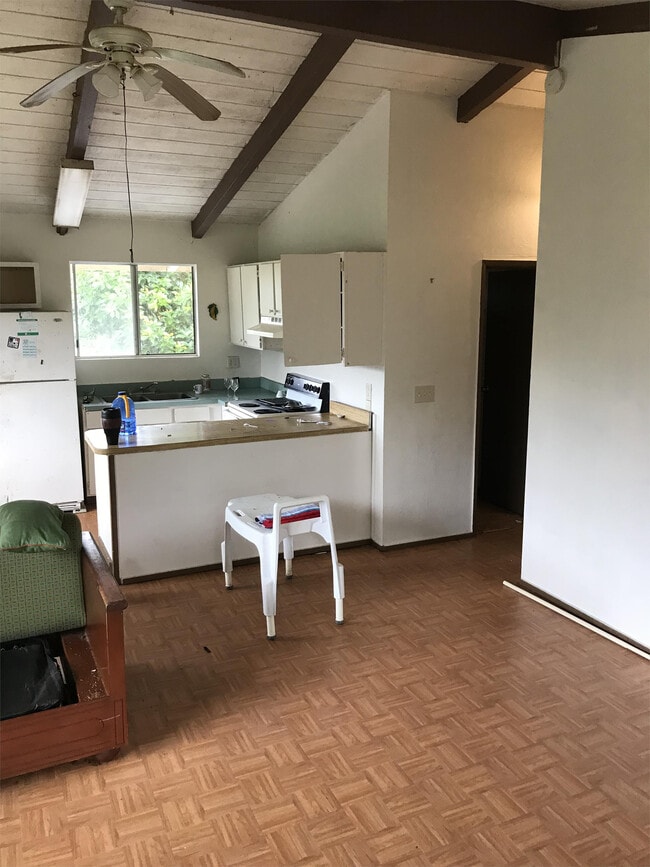 Building Photo - 11-3482-3482 Plumeria St