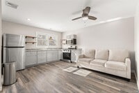 Building Photo - 341 Main St