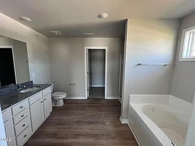 Building Photo - 218 Lotus Ave