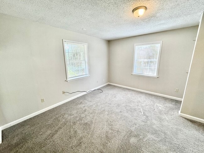 Building Photo - 4347 Fortner Ave