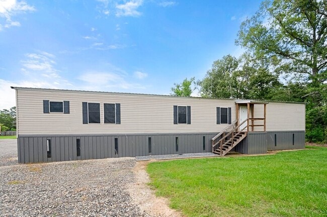Primary Photo - 31687 N Corbin Rd