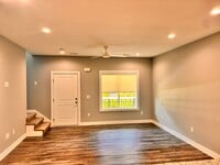 Building Photo - 3BR 2.5ba Townhome in Waukee
