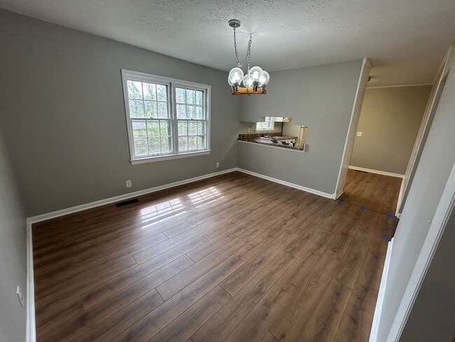 Building Photo - 3Bedroom 2 bath Huntsville AL