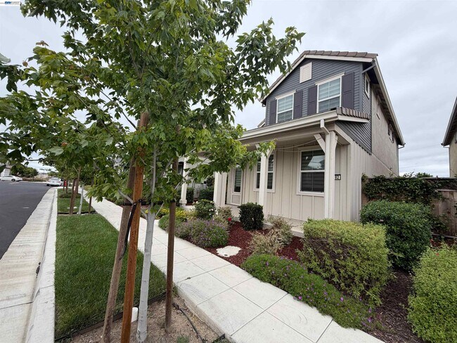 Building Photo - 2282 S Podere Dr