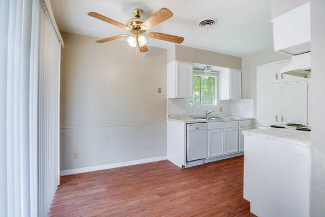 Building Photo - 1503 Wheless Ln