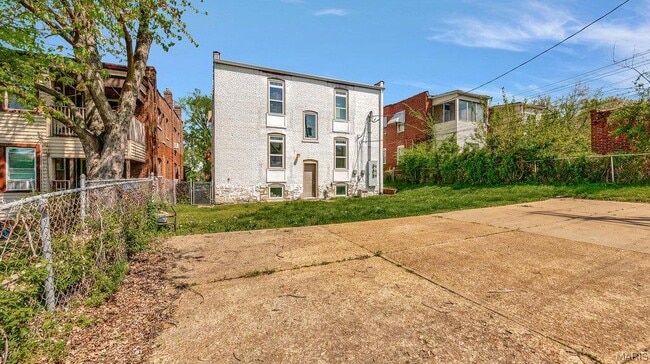 Building Photo - 3908 McDonald Ave
