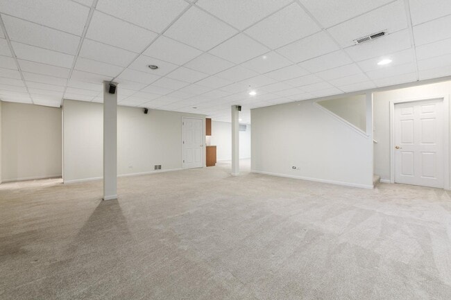 Building Photo - 1106 Portsmouth Cir