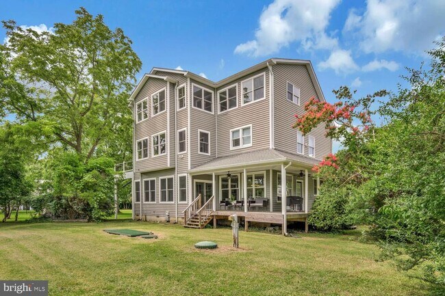 Building Photo - 50333 Scotland Beach Rd