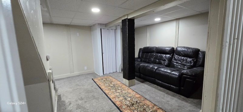 Building Photo - 1210 Swetland St